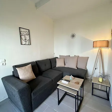 Helia 2 Apartment