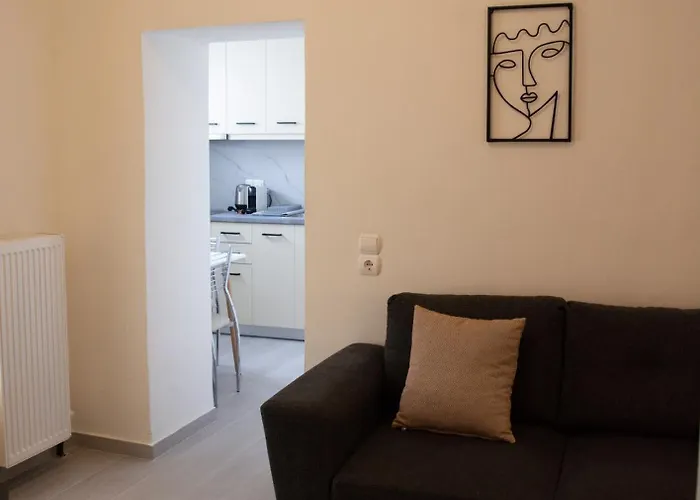 Helia 2 Apartman Kanáli